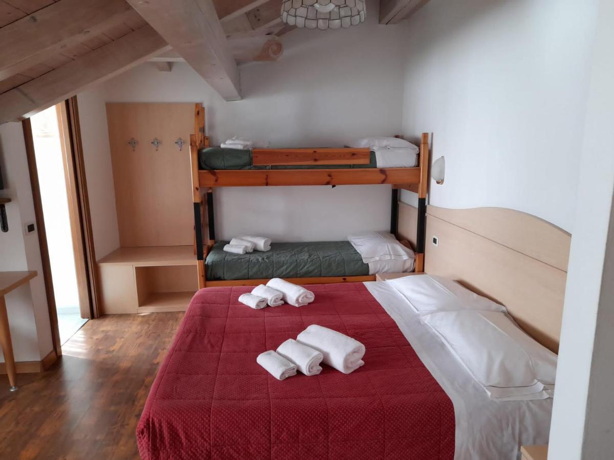 Hotel Garni B&B Maffei Pinzolo Exteriér fotografie