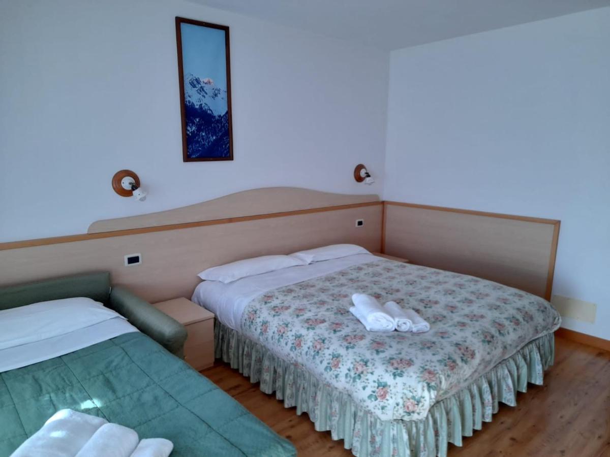 Hotel Garni B&B Maffei Pinzolo Exteriér fotografie