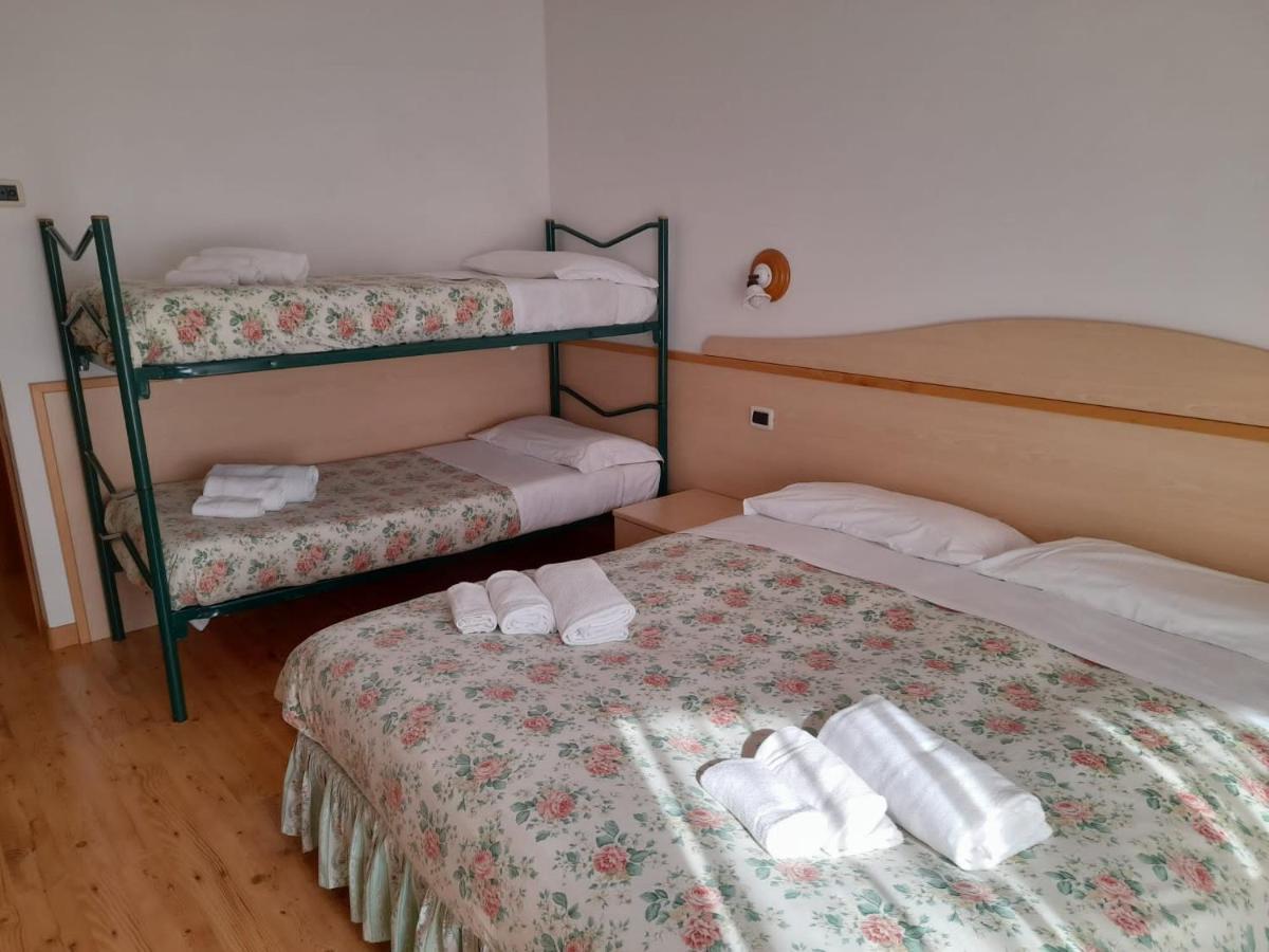 Hotel Garni B&B Maffei Pinzolo Exteriér fotografie